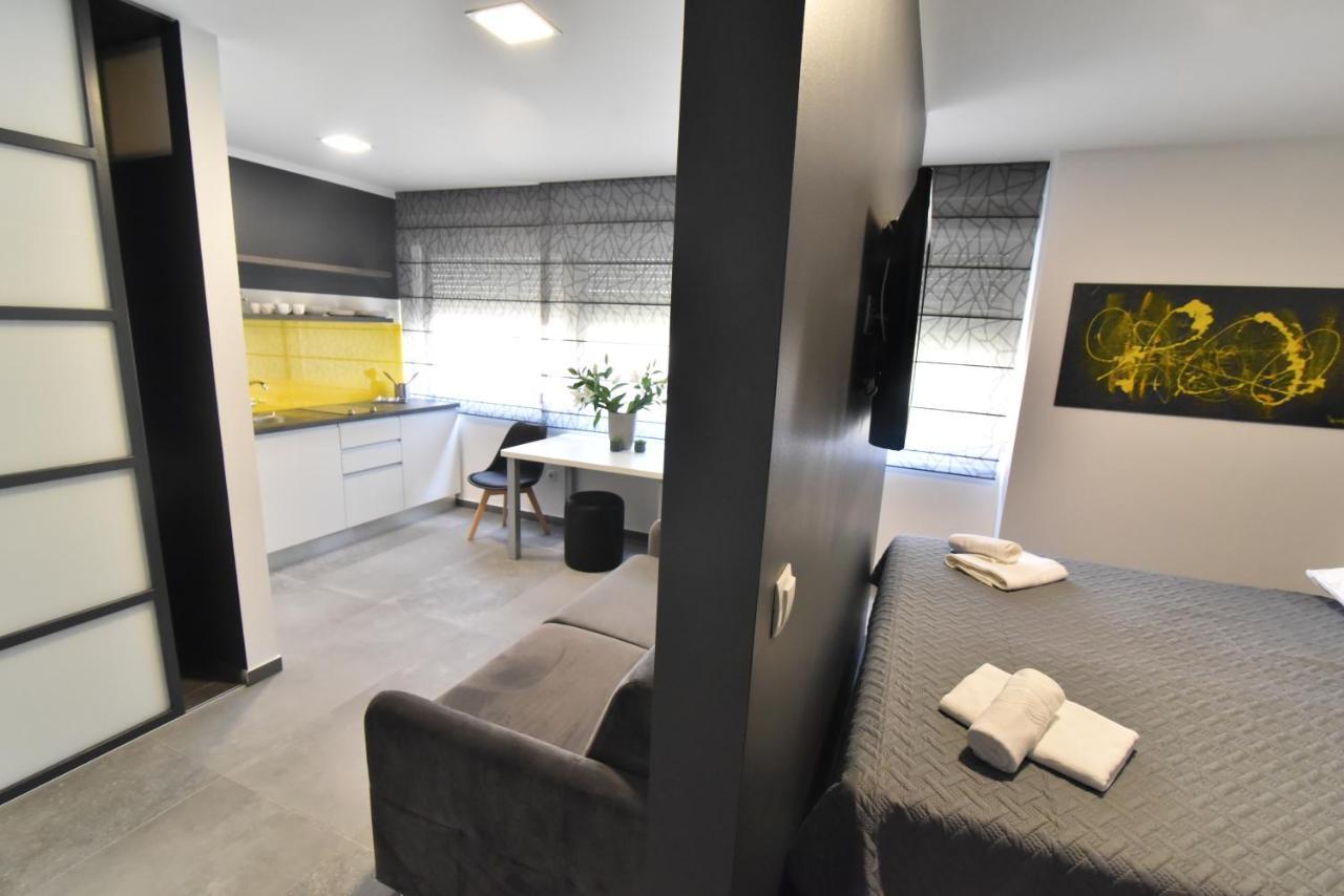 Mono Old Town Rooms With Breakfast - Ae1109 Zadar Bagian luar foto
