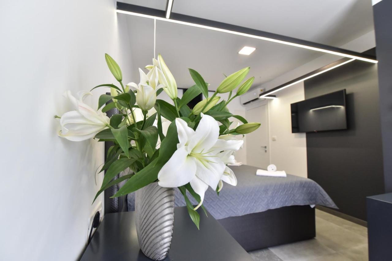 Mono Old Town Rooms With Breakfast - Ae1109 Zadar Bagian luar foto